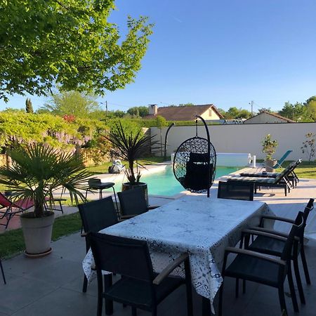 Bed and Breakfast La Pepiniere Saint-Sulpice-et-Cameyrac Exterior foto