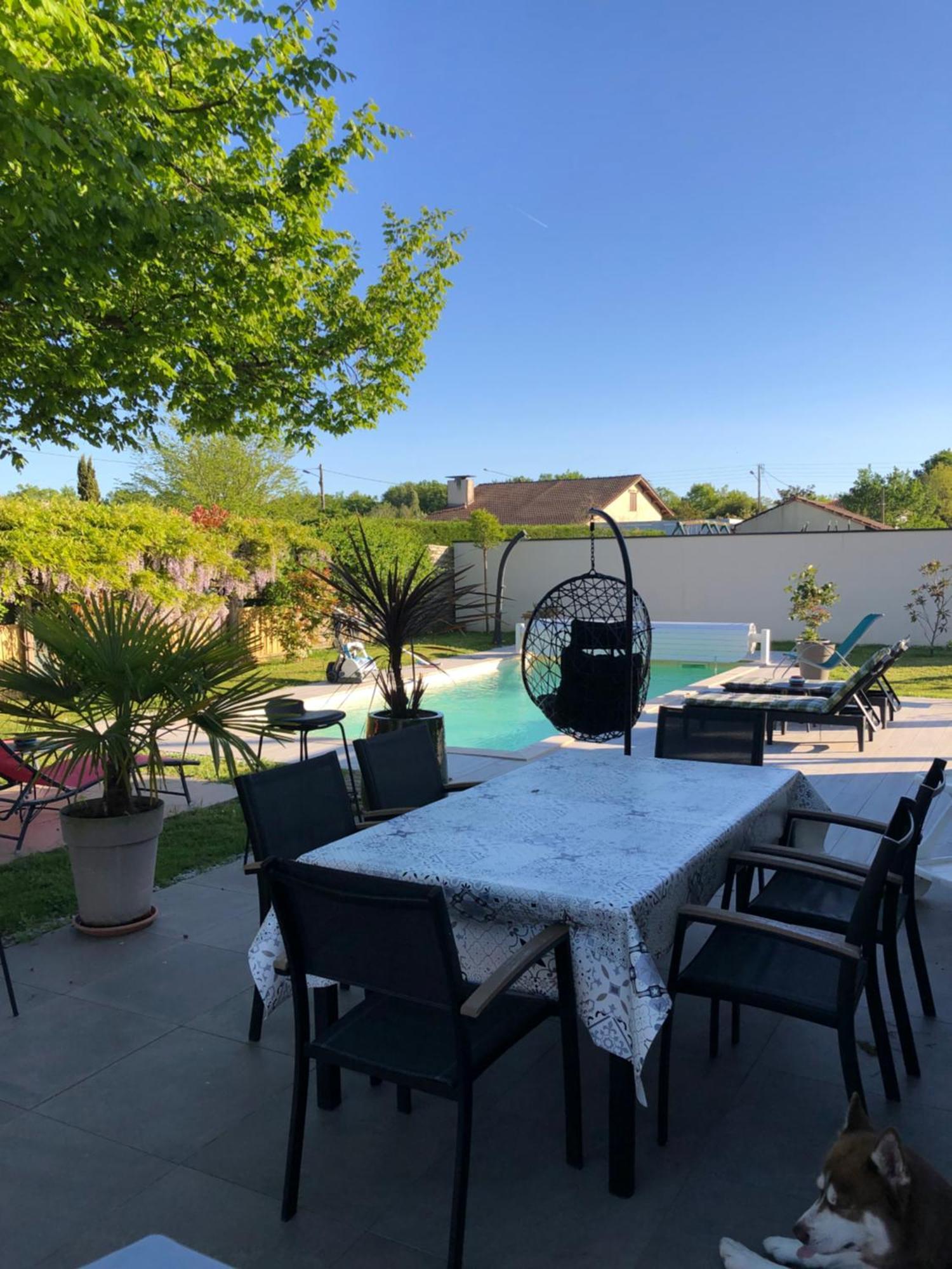 Bed and Breakfast La Pepiniere Saint-Sulpice-et-Cameyrac Exterior foto
